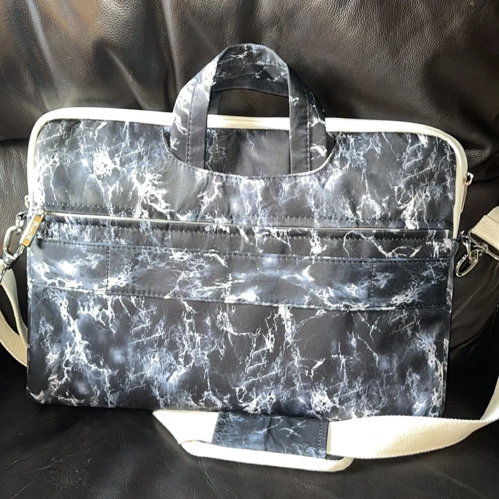 Marble laptop case